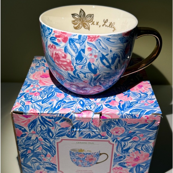 Brand New in Box Lilly Pulitzer Bondi Blue My Little Peony Signature Ceramic Mug - Picture 3 of 3